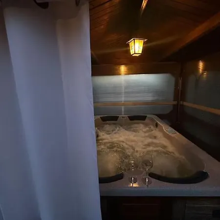 Colore Et Jacuzzi A 30 Min Des Plages * Vergèze